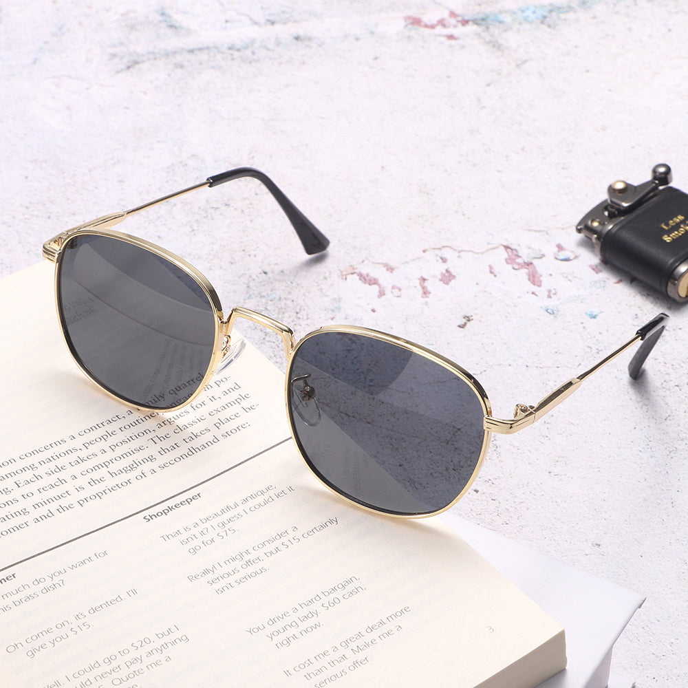 Dollger Rose Gold Retro-Vintage Round Tinted Sunglasses