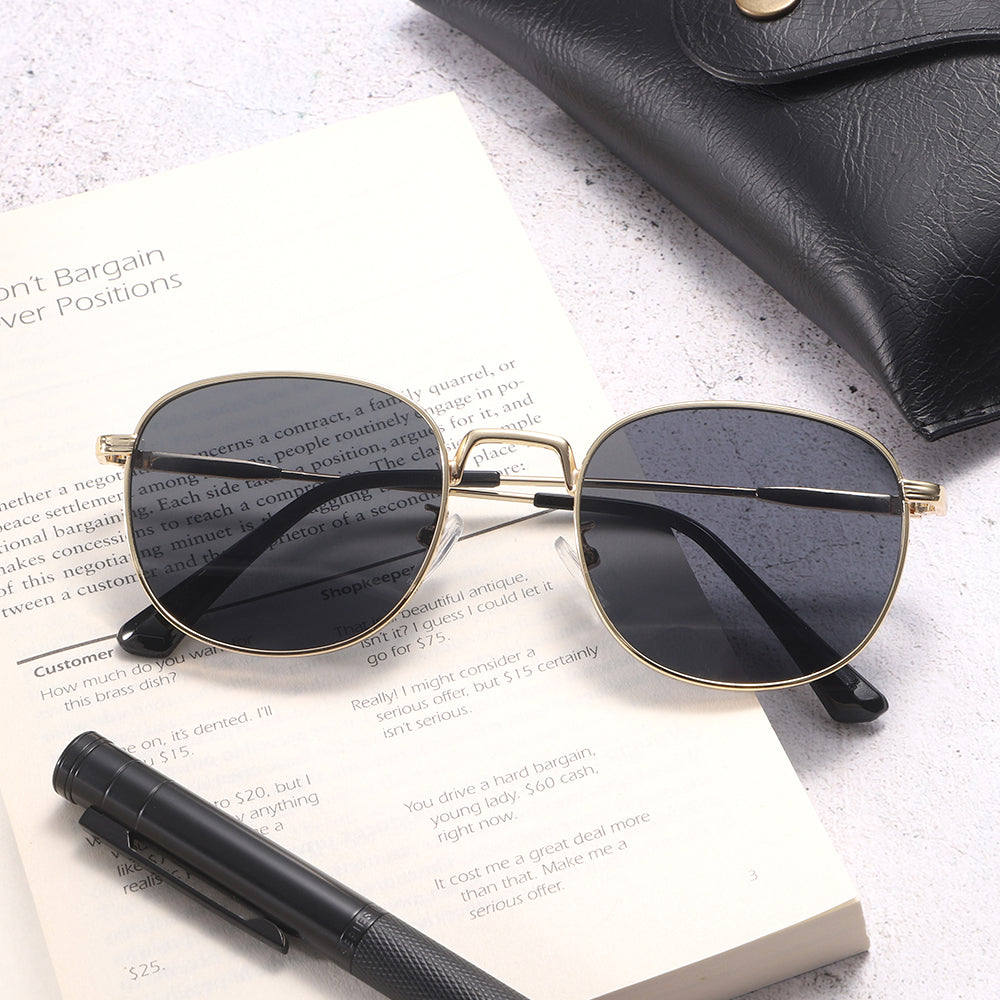 Dollger Rose Gold Retro-Vintage Round Tinted Sunglasses