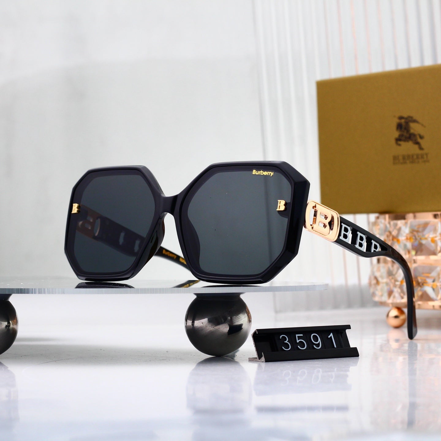 Full Frame Square Gradient Sunglasses