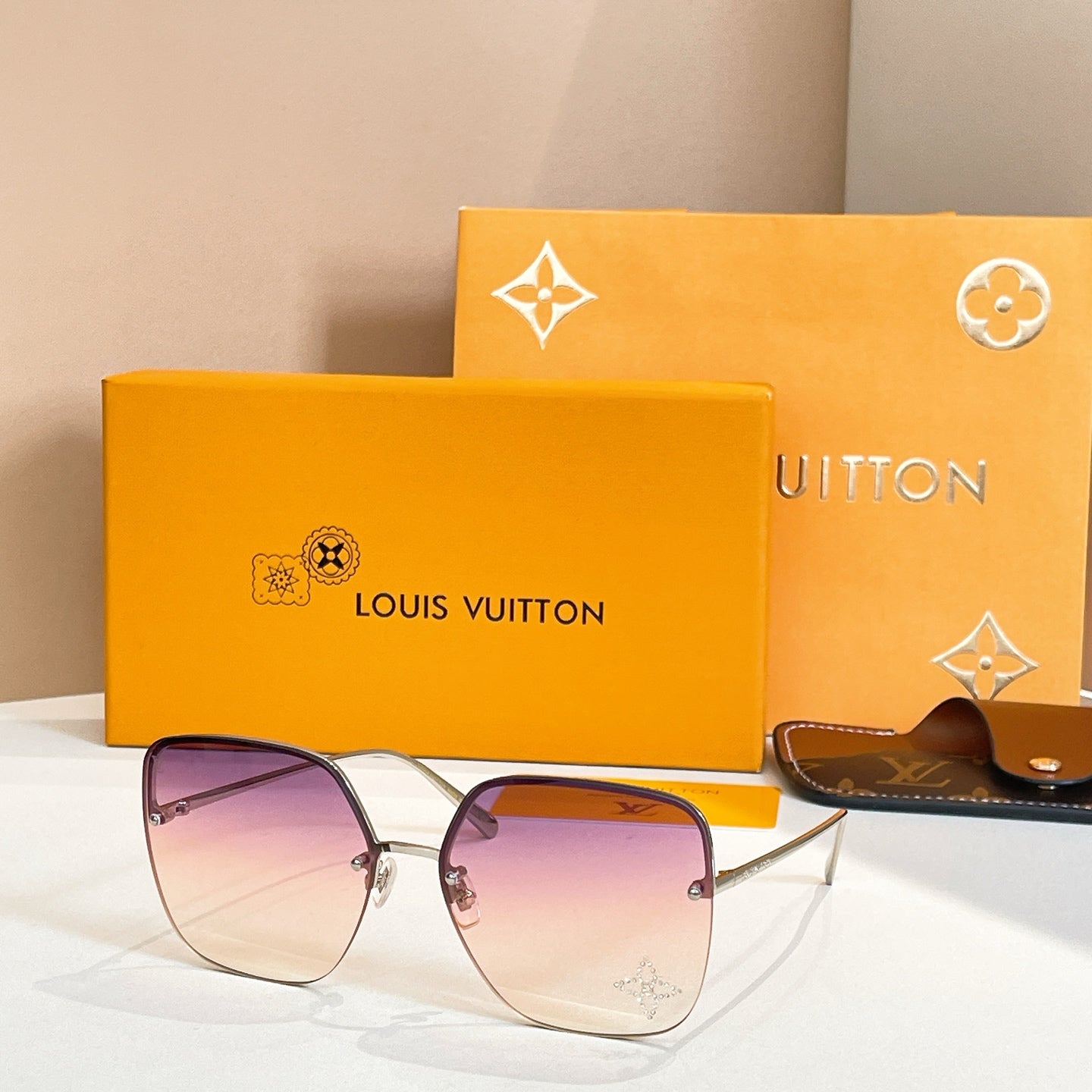 New Prismatic Gradient Sunglasses