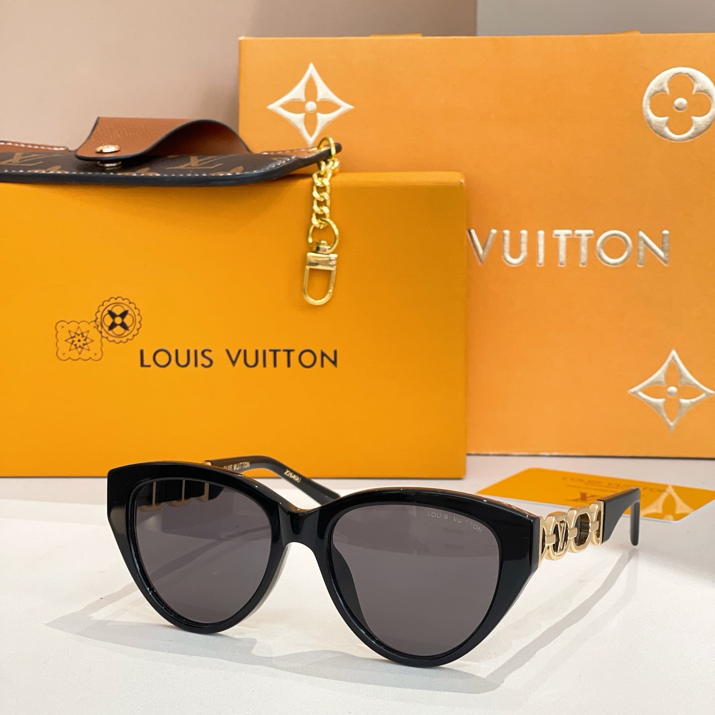 Cat Shaped Sunglasses