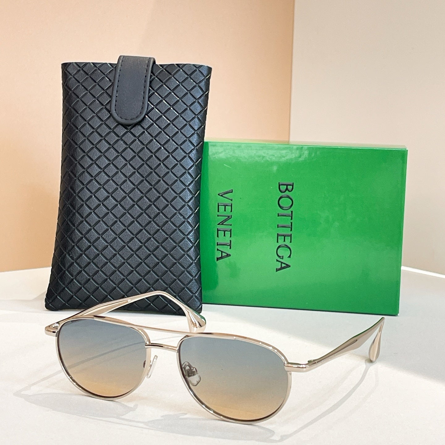 8-color cat-shaped full-frame sunglasses