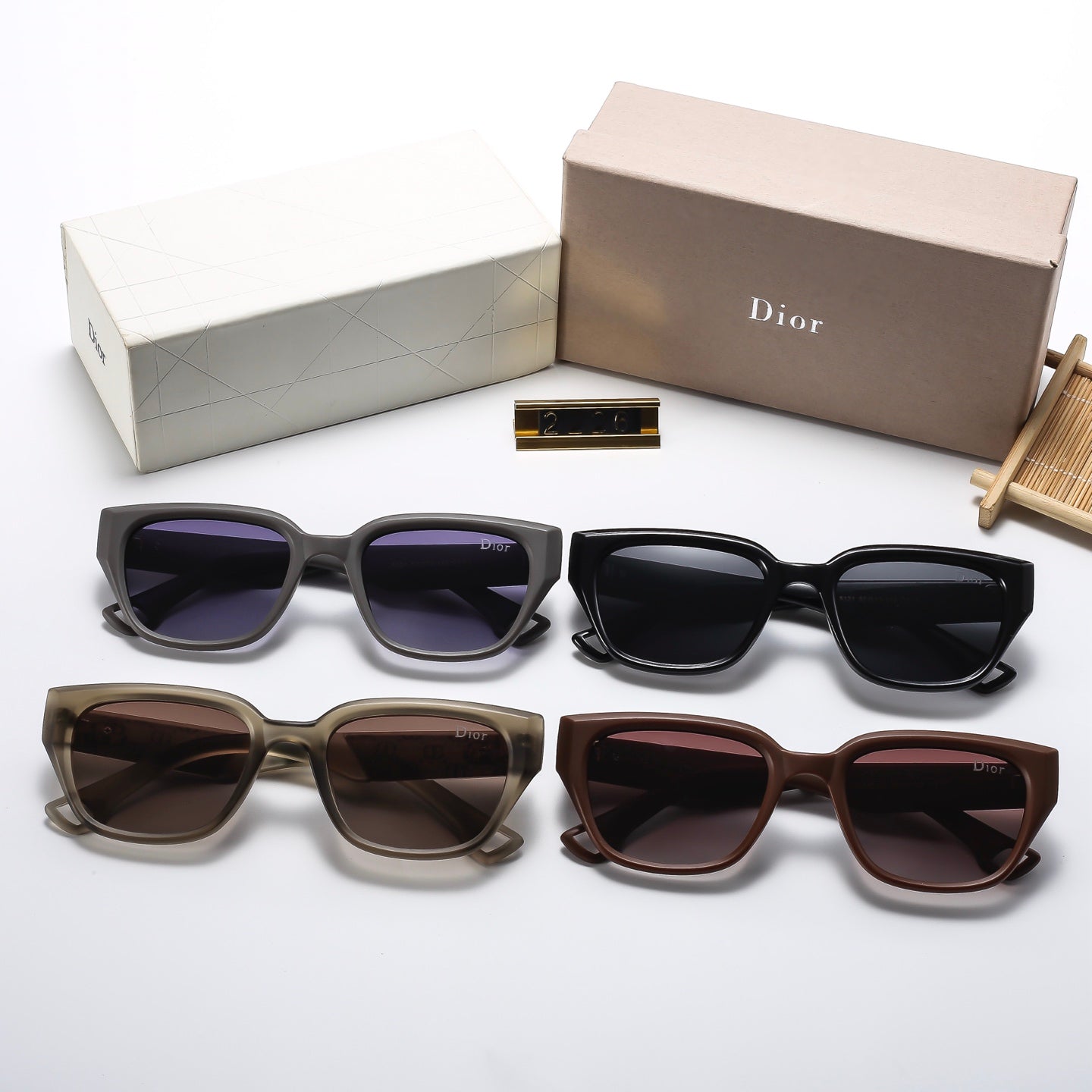 7 Colors Classic Trendy Sunglasses 2226