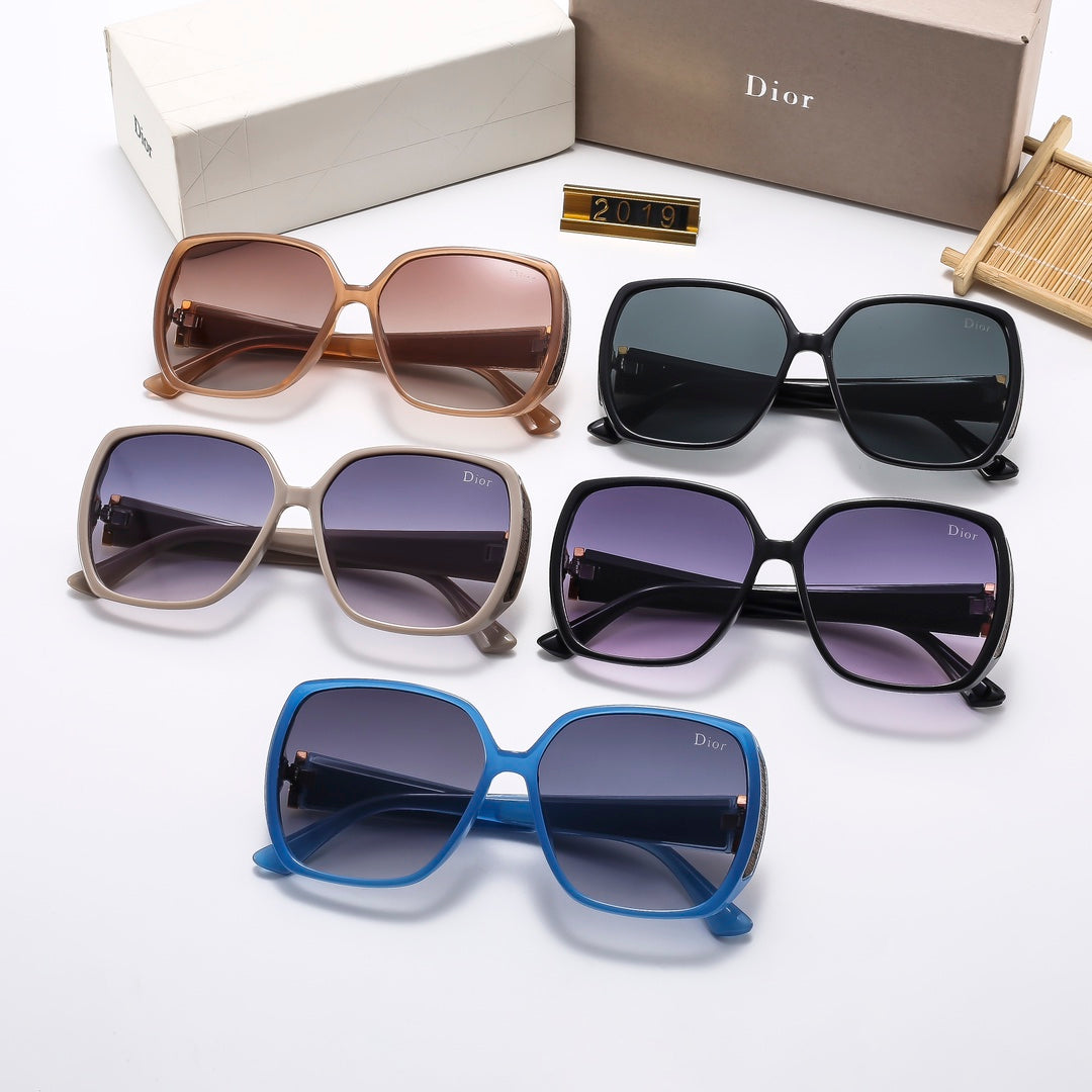 5 colors high definition UV protection high end sunglasses  2019