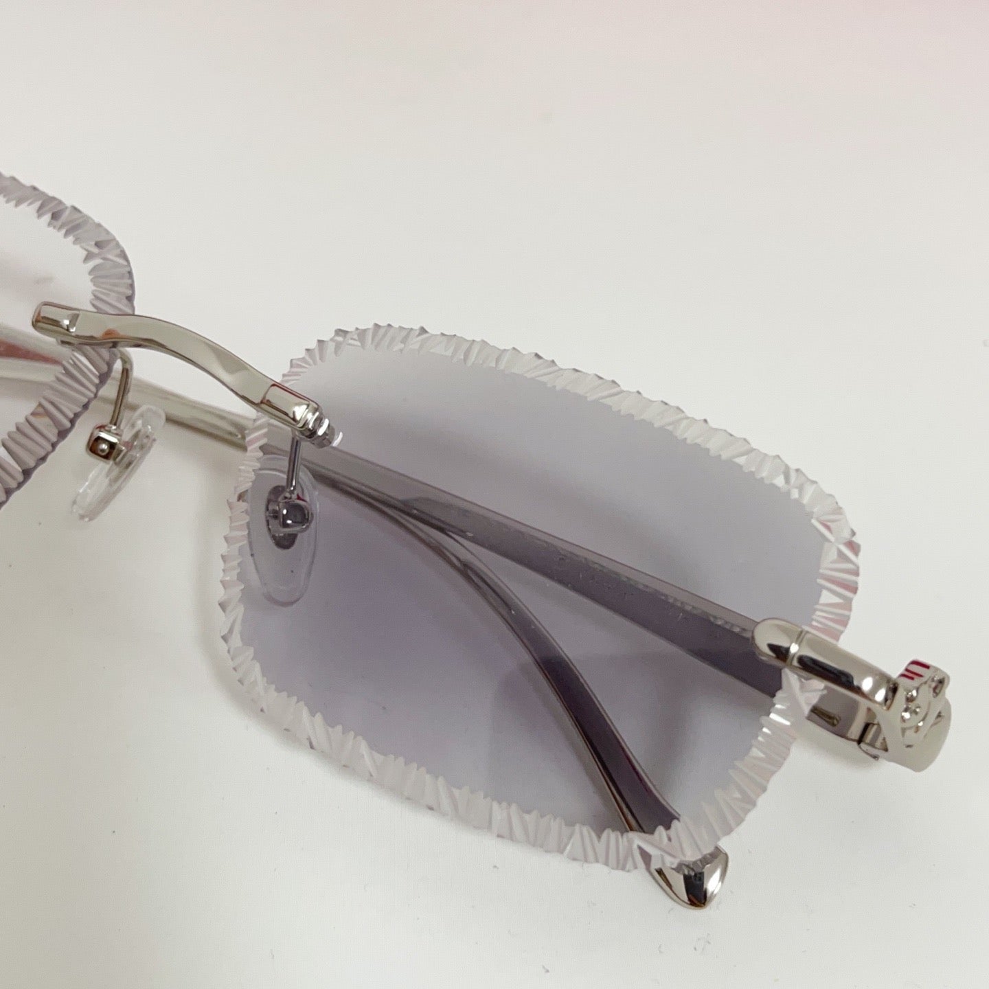 Black Panther series diamond cut lenses will change color under ultraviolet light