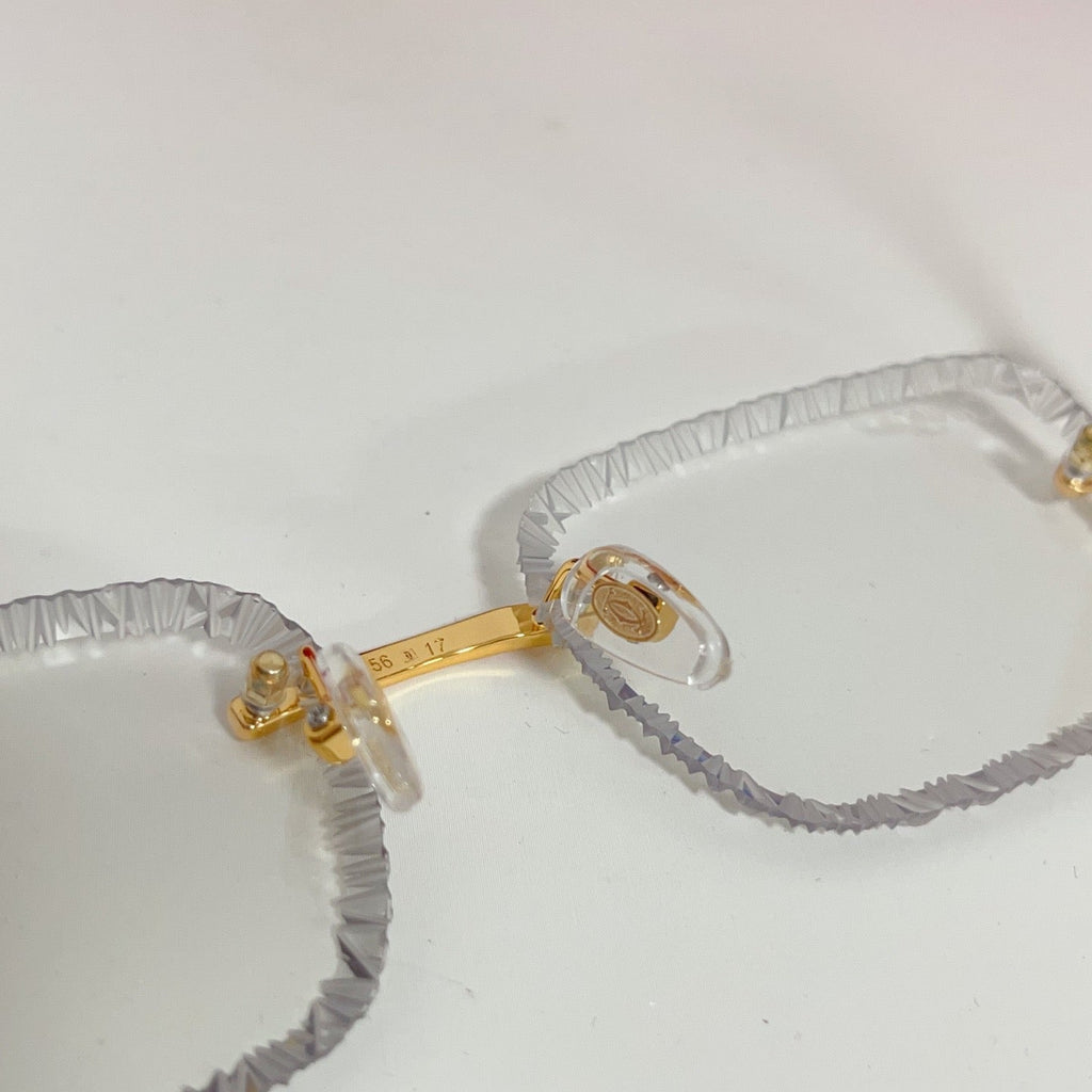 Black Panther series diamond cut lenses will change color under ultraviolet light