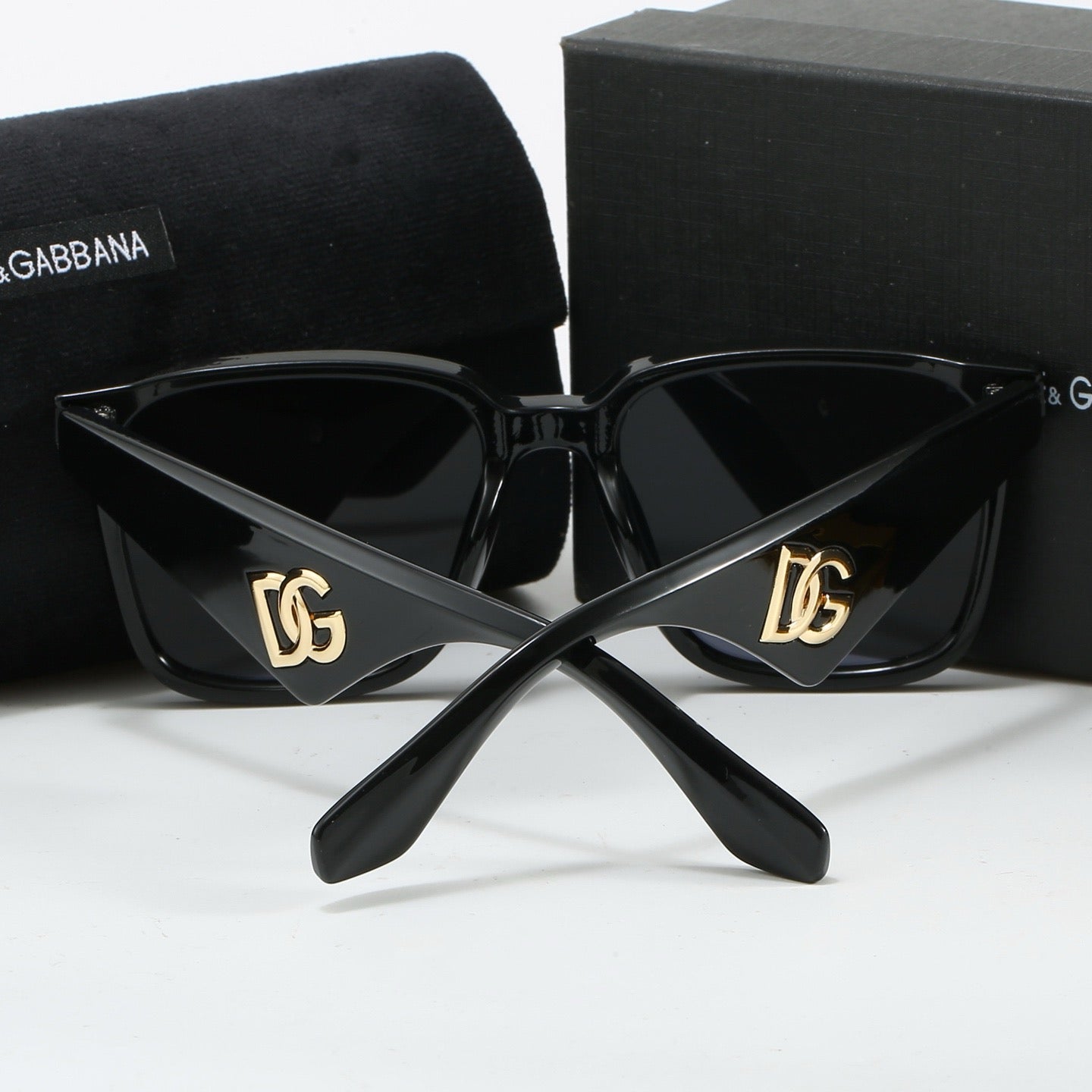 6 colors of fashionable and popular triangle-leg sunglasses  4258