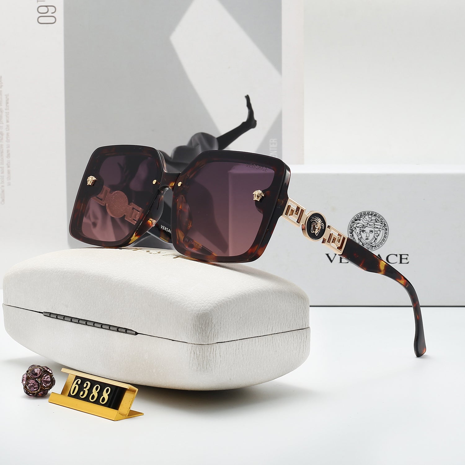 4 Color Trendy Sunglasses 6388